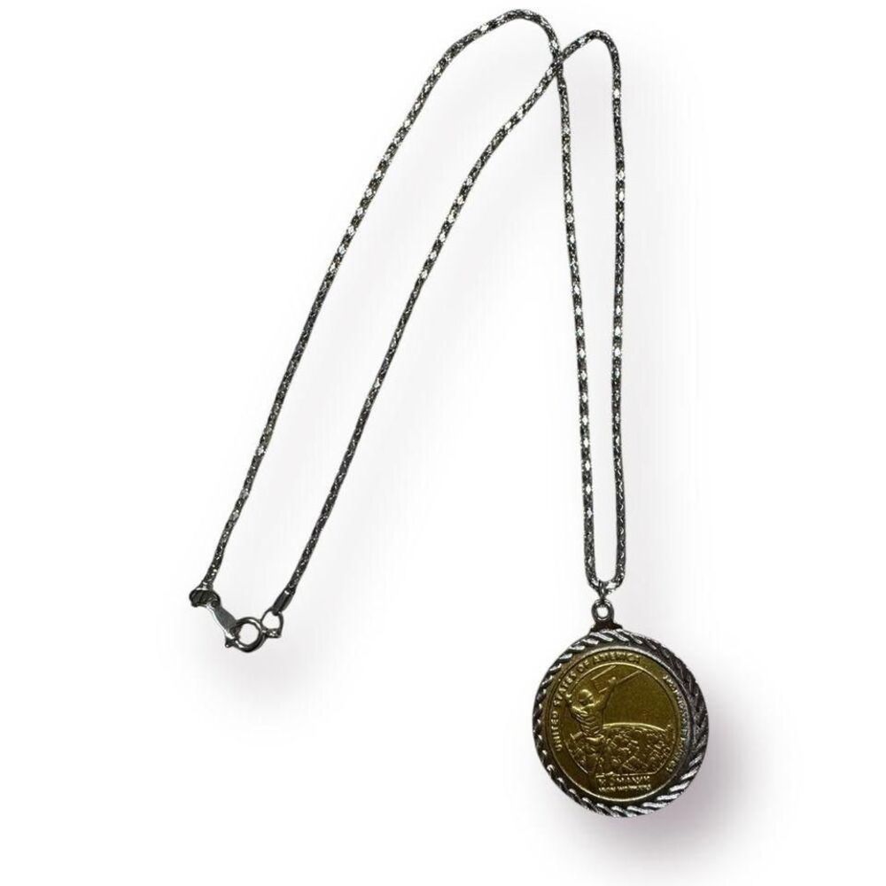 American Indian Relief Council Necklace Sacagawea Coin Medallion Pendants 2015‎